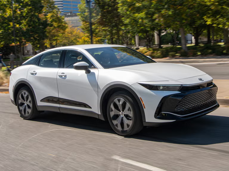 Top 10 Hybrid Cars with High Fuel Efficiency in 2025